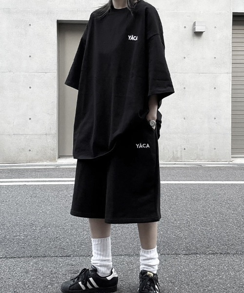 YACA（ヤーカ）の「Embroidery Logo T-shirt/エンブロイダリーロゴTシャツ【unisex item】（Tシャツ/カットソー・レディース・アッシュグレー/チャコールグレー/ブラック・1/2）」の8枚目の写真