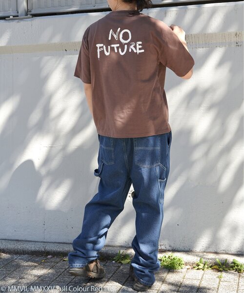 VENCEEXCHANGE(ヴァンスエクスチェンジ)の「【接触冷感】Banksy バンクシー Love is in the Air プリントT(Tシャツ/カットソー・メンズ・ブラック/ブラウン/アイボリー・LL/L/M)」の8枚目の写真