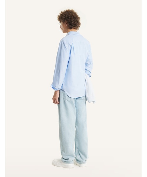 Maison Kitsune(メゾンキツネ)の「WIDE JEANS(デニムパンツ・メンズ・ライトインディゴブルー・30/29/28/34/33/32)」の5枚目の写真