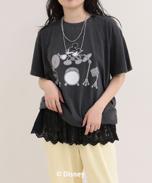 fredy emue(フレディエミュ)の「【GOOD ROCK SPEED/グッドロックスピード】MICKEYドラム半袖Tシャツ(Tシャツ/カットソー・レディース・チャコールグレー/オフホワイト・38)」の2枚目の写真