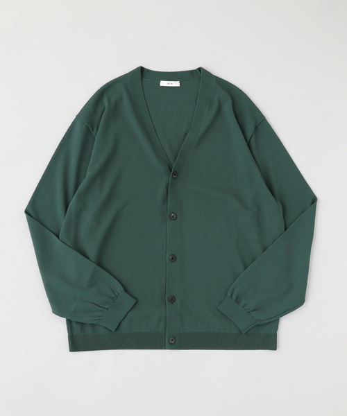 ATON(エイトン)の「ATON(エイトン) FINE ICE COTTON V-NECK CARDIGAN(カーディガン/ボレロ・メンズ・ブラウン/グリーン・4/6)」の2枚目の写真