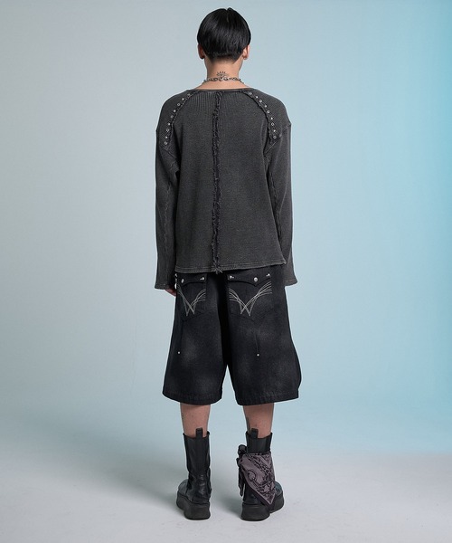 VI E DIT(ヴィエディット)の「Crushed Bleach Denim Pants/クラッシュドブリーチデニムパンツ(デニムパンツ・メンズ・ブラック/ブルー・1/2)」の14枚目の写真