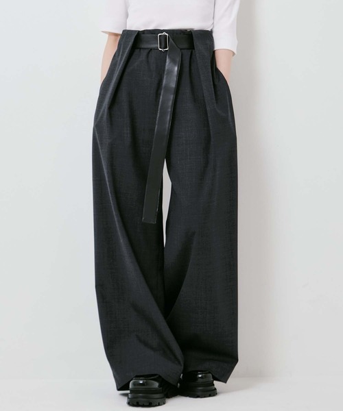 STUDIOUS(ステュディオス)の「【STUDIOUS/ステュディオス】Summer Wool Belted Trousers/サマーウールベルテッドトラウザー/ベルト取り外し可/美脚/オフィスカジュアル(スラックス・レディース・ダークグレー/グレー/カーキブラウン・1/2)」の3枚目の写真