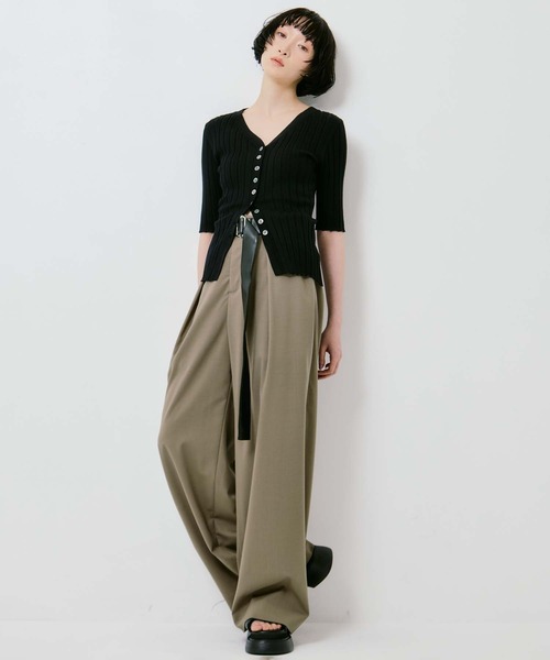 STUDIOUS(ステュディオス)の「【STUDIOUS/ステュディオス】Summer Wool Belted Trousers/サマーウールベルテッドトラウザー/ベルト取り外し可/美脚/オフィスカジュアル(スラックス・レディース・ダークグレー/グレー/カーキブラウン・1/2)」の4枚目の写真