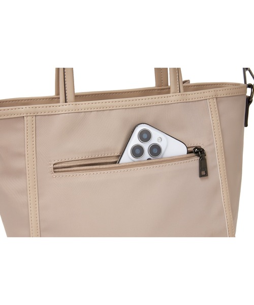 GUSCIO（グッシオ）の「【グッシオゴールド】otonaSWEET掲載商品　フリル２WAYトートバッグ（ショルダーバッグ・レディース・ピンクベージュ/ブラック/ネイビー・FREE）」の8枚目の写真