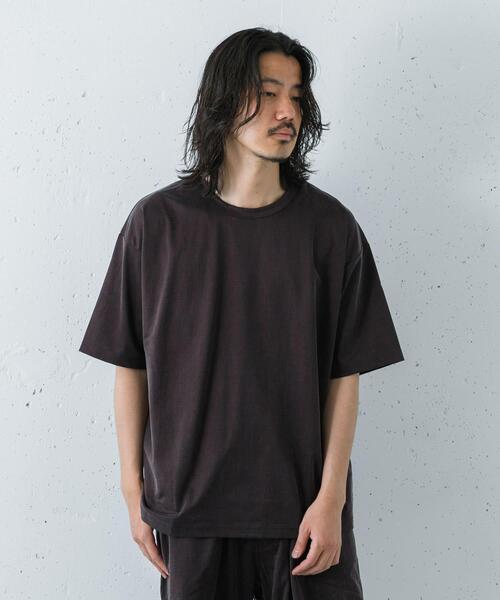 URBAN RESEARCH(アーバンリサーチ)の「『洗濯可』WASHABLE CUPRO T-SHIRTS(Tシャツ/カットソー・メンズ・ブラウン/ブラック/カーキ・MEDIUM/LARGE)」の3枚目の写真
