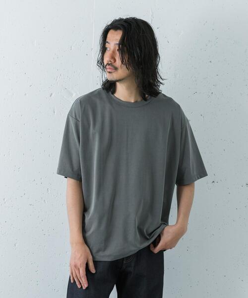 URBAN RESEARCH(アーバンリサーチ)の「『洗濯可』WASHABLE CUPRO T-SHIRTS(Tシャツ/カットソー・メンズ・ブラウン/ブラック/カーキ・MEDIUM/LARGE)」の1枚目の写真