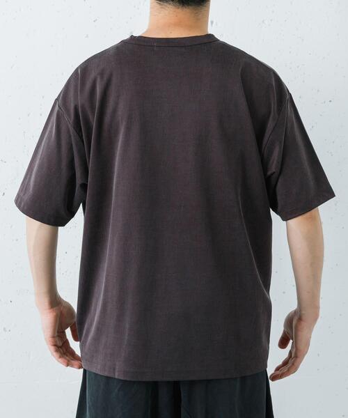 URBAN RESEARCH(アーバンリサーチ)の「『洗濯可』WASHABLE CUPRO T-SHIRTS(Tシャツ/カットソー・メンズ・ブラウン/ブラック/カーキ・MEDIUM/LARGE)」の13枚目の写真