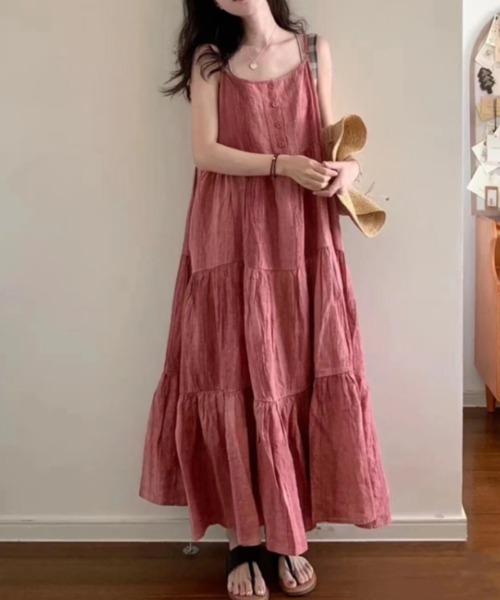 AMAJI（アマジ）の「ギャザー キャミソール ワンピース（ワンピース・レディース・レッド・LARGE/X-LARGE）」の4枚目の写真