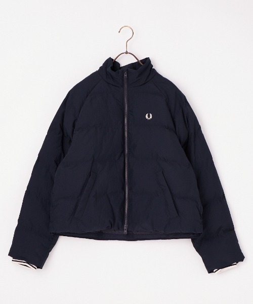 FRED PERRY（フレッドペリー）の「【WEB先行予約】[FRED PERRY/フレッドペリー] ラグランスリーブ 中綿ジャケット（ブルゾン・レディース・オフホワイト/ネイビー・10）」の12枚目の写真