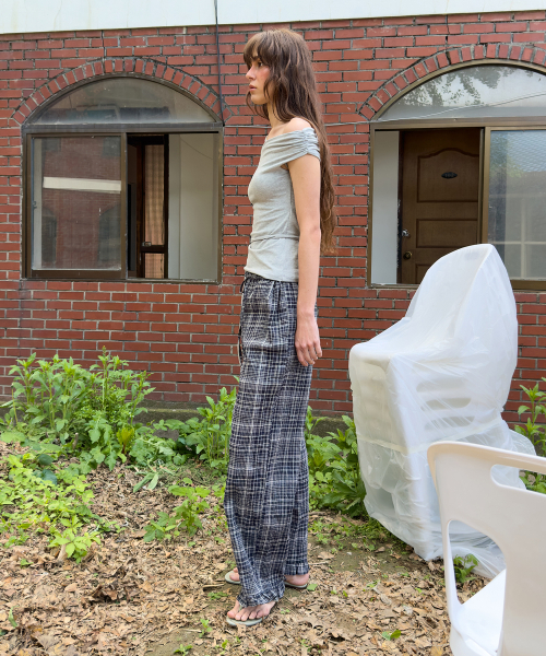 DIAGONAL(ダイアゴナル)の「STRING OFF SHOULDER TOP (melange grey)(Tシャツ/カットソー・レディース・その他・FREE)」の5枚目の写真