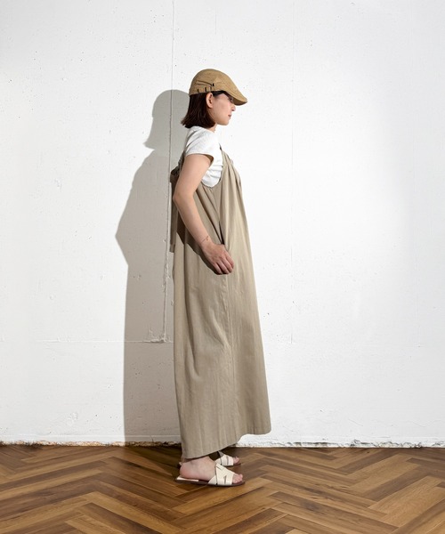MAISON SELECT(メゾンセレクト)の「6C91 バックリボン ギャザーサロペット(つなぎ/オールインワン・レディース・ベージュ/ブラック・FREE)」の18枚目の写真