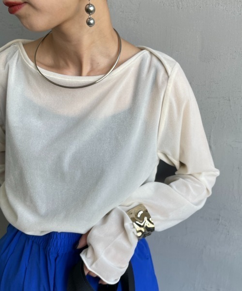 nenom（ネノム）の「[nenom/ネノム] シアーベロア ボートネックロングスリーブTシャツ（Tシャツ/カットソー・レディース・オフホワイト/ネイビー・F）」の13枚目の写真