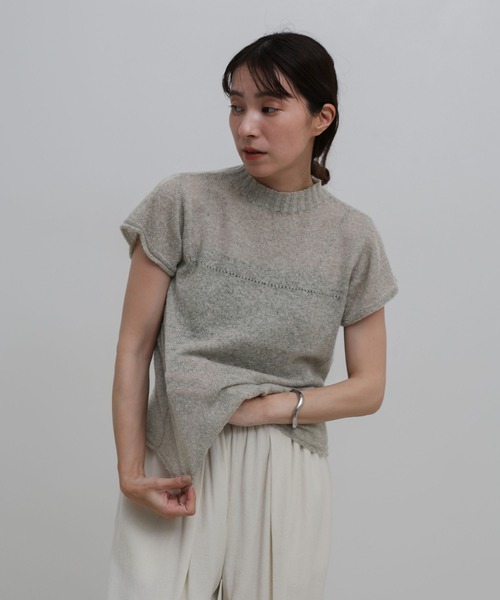 select MOCA(セレクトモカ)の「プチハイリブネックエアリーニットトップス(ニット/セーター・レディース・ブラック/ホワイト/グレー/ブルー・FREE)」の16枚目の写真