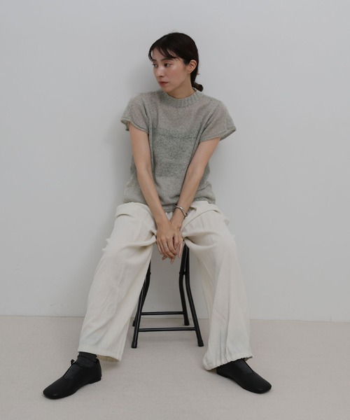 select MOCA(セレクトモカ)の「プチハイリブネックエアリーニットトップス(ニット/セーター・レディース・ブラック/ホワイト/グレー/ブルー・FREE)」の19枚目の写真