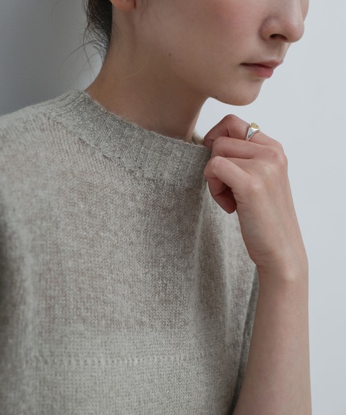 select MOCA(セレクトモカ)の「プチハイリブネックエアリーニットトップス(ニット/セーター・レディース・ブラック/ホワイト/グレー/ブルー・FREE)」の14枚目の写真