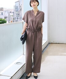 EMMA　ROUGE VIF（エマルージュヴィフ）の「【一部店舗 / WEB限定】Vネックレーヨンコンビネゾン / オールインワン / ウエストゴム / ポケット付き（つなぎ/オールインワン）」