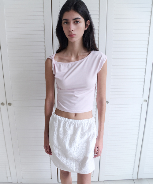 ANDNEEDS(アンドニーズ)の「Sietta satin midi skirt (white)(スカート・レディース・その他・FREE)」の4枚目の写真