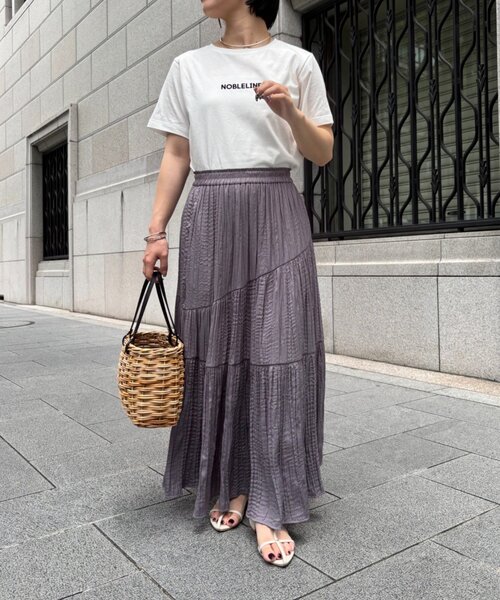 Jena espace merveilleux（ジェナ　エスパスメルヴェイユ）の「フロッキーロゴTシャツ（Tシャツ/カットソー・レディース・オフホワイト/チャコールグレー/ベージュ・FREE）」の5枚目の写真