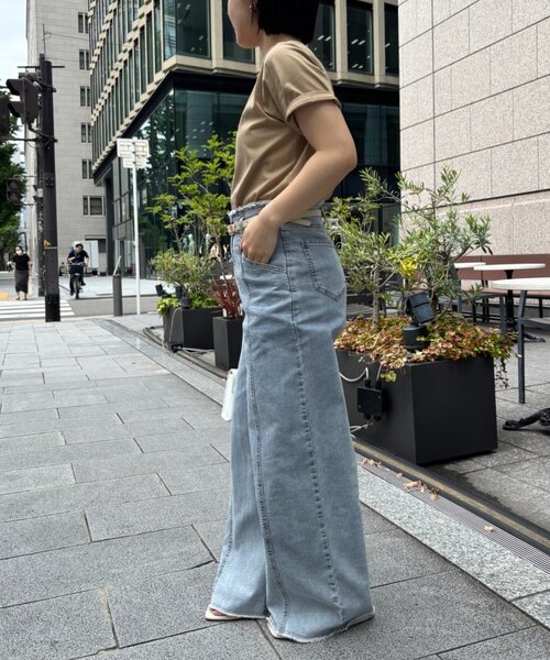 Jena espace merveilleux（ジェナ　エスパスメルヴェイユ）の「フロッキーロゴTシャツ（Tシャツ/カットソー・レディース・オフホワイト/チャコールグレー/ベージュ・FREE）」の18枚目の写真