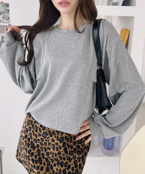Ada.（エイダ）の「肩 フリル スウェット プルオーバー（Tシャツ/カットソー・レディース・チャコールグレー/杢グレー/アイボリー・FREE）」の3枚目の写真