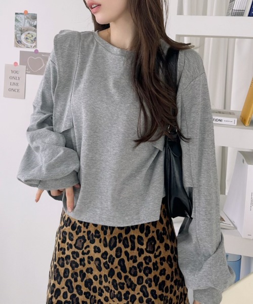 Ada.（エイダ）の「肩 フリル スウェット プルオーバー（Tシャツ/カットソー・レディース・チャコールグレー/杢グレー/アイボリー・FREE）」の8枚目の写真