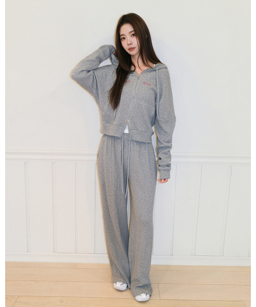 muahmuah（ムーアムーア）の「[SET] ワッフルトレーニングフードジップアップパンツセット [グレー]（パーカー・レディース・その他・FREE）」の5枚目の写真