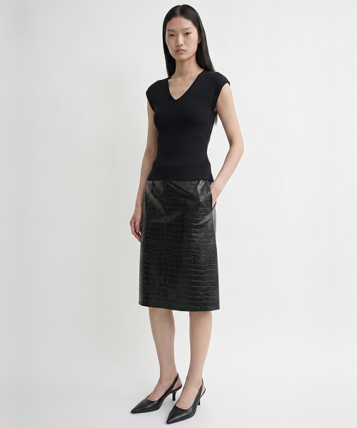 KIMDOH(キムド)の「Silenzio V-Neck Top Light Gray(ニット/セーター・レディース・ライトグレー/ブラック・FREE)」の7枚目の写真