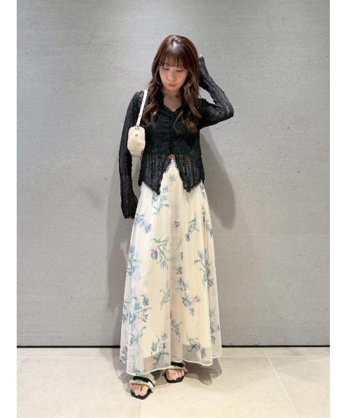 LILY BROWN(リリーブラウン)の「ボタニカルプリントフレアスカート(スカート・レディース・ベージュ/ブラック/ブルー・1/0)」の21枚目の写真