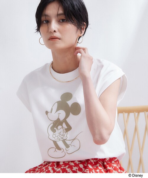 OPAQUE.CLIP(オペークドットクリップ)の「「Mickey Mouse」フロッキープリント フレンチスリーブTシャツ《洗濯機OK》(Tシャツ/カットソー・レディース・ホワイト/ダークブラウン/チャコールグレー・99)」の1枚目の写真