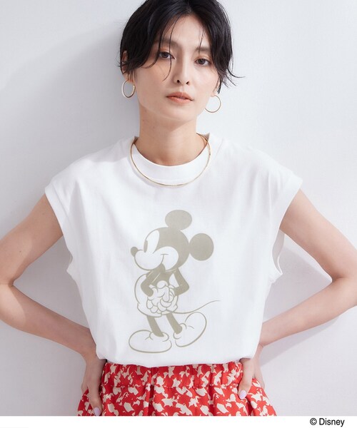 OPAQUE.CLIP(オペークドットクリップ)の「「Mickey Mouse」フロッキープリント フレンチスリーブTシャツ《洗濯機OK》(Tシャツ/カットソー・レディース・ホワイト/ダークブラウン/チャコールグレー・99)」の5枚目の写真
