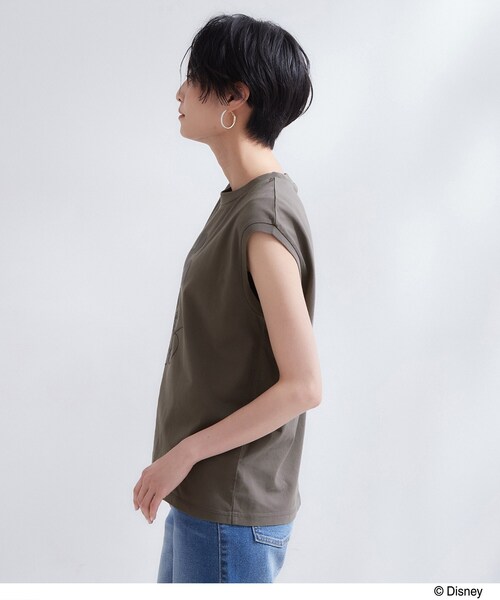 OPAQUE.CLIP(オペークドットクリップ)の「「Mickey Mouse」フロッキープリント フレンチスリーブTシャツ《洗濯機OK》(Tシャツ/カットソー・レディース・ホワイト/ダークブラウン/チャコールグレー・99)」の11枚目の写真