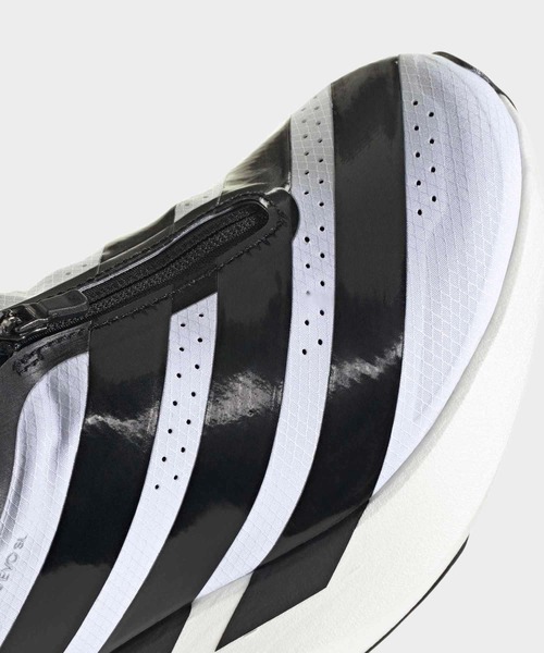 adidas(アディダス)の「アディゼロ EVO SL ジップ / Adizero EVO SL ZIP / ランニングシューズ / アディダス adidas(スニーカー・レディース・ホワイト・22.5cm/23.0cm/23.5cm/24.0cm/24.5cm/25.0cm/25.5cm/26.0cm/26.5cm)」の7枚目の写真
