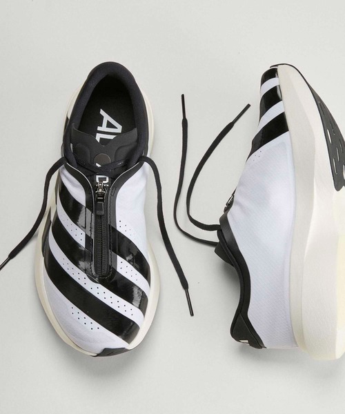adidas(アディダス)の「アディゼロ EVO SL ジップ / Adizero EVO SL ZIP / ランニングシューズ / アディダス adidas(スニーカー・レディース・ホワイト・22.5cm/23.0cm/23.5cm/24.0cm/24.5cm/25.0cm/25.5cm/26.0cm/26.5cm)」の11枚目の写真