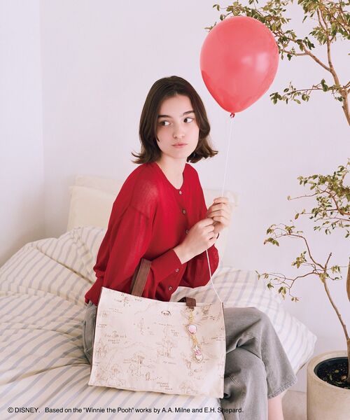 Disney(ディズニー)の「Winnie the Pooh/スクエアトートバッグ(トートバッグ・レディース・ベージュ・FREE)」の17枚目の写真