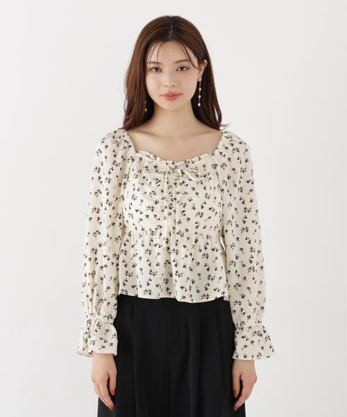 PROPORTION BODY DRESSING(プロポーションボディドレッシング)の「フラワーパターンギャザーブラウス / 1216210901(シャツ/ブラウス・レディース・ホワイト系その他/ブラック・FREE)」の15枚目の写真
