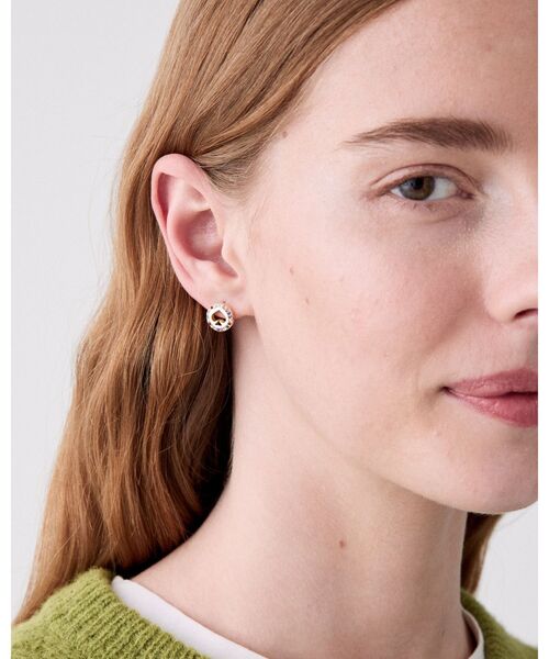 kate spade new york（ケイトスペード ニューヨーク）の「スポット ザ スペード パヴェ ヘイロー ピアス（ピアス（両耳用）・レディース・その他・ONESIZE）」の2枚目の写真