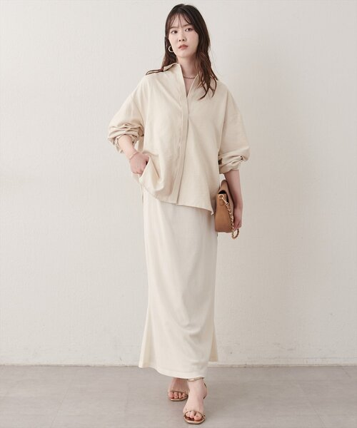 natural couture(ナチュラルクチュール)の「ピーチスキンオーバーサイズシャツ(シャツ/ブラウス・レディース・チャコールグレー/ベージュ/アイボリー/ブラウン・FREE)」の21枚目の写真