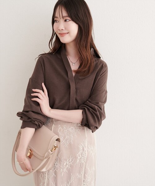 natural couture(ナチュラルクチュール)の「ピーチスキンオーバーサイズシャツ(シャツ/ブラウス・レディース・チャコールグレー/ベージュ/アイボリー/ブラウン・FREE)」の14枚目の写真