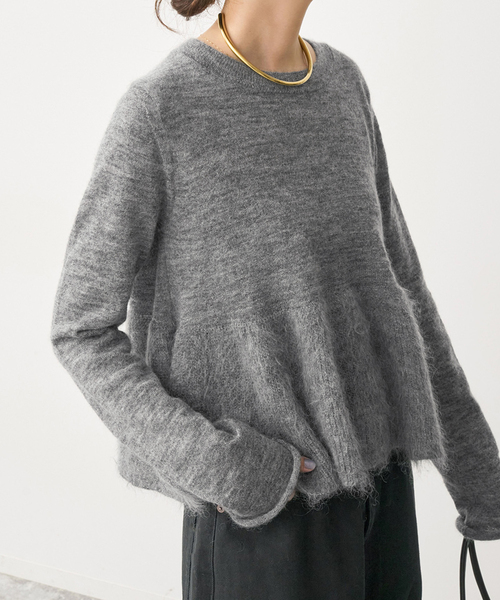 Spick & Span(スピックアンドスパン)の「《追加》モヘヤ混ペプラムニット(ニット/セーター・レディース・グレー/ブラック・FREE)」の15枚目の写真