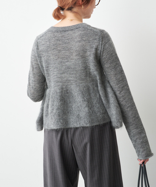 Spick & Span(スピックアンドスパン)の「《追加》モヘヤ混ペプラムニット(ニット/セーター・レディース・グレー/ブラック・FREE)」の5枚目の写真