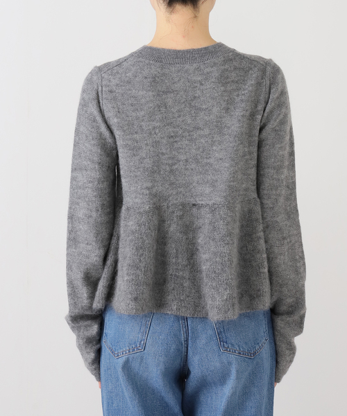 Spick & Span(スピックアンドスパン)の「《追加》モヘヤ混ペプラムニット(ニット/セーター・レディース・グレー/ブラック・FREE)」の9枚目の写真