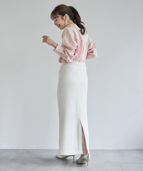 La boutique BonBon(ラブティックボンボン)の「【女っぽシャツ】サテンシャツ(シャツ/ブラウス・レディース・オフホワイト/ピンク・FREE)」の20枚目の写真