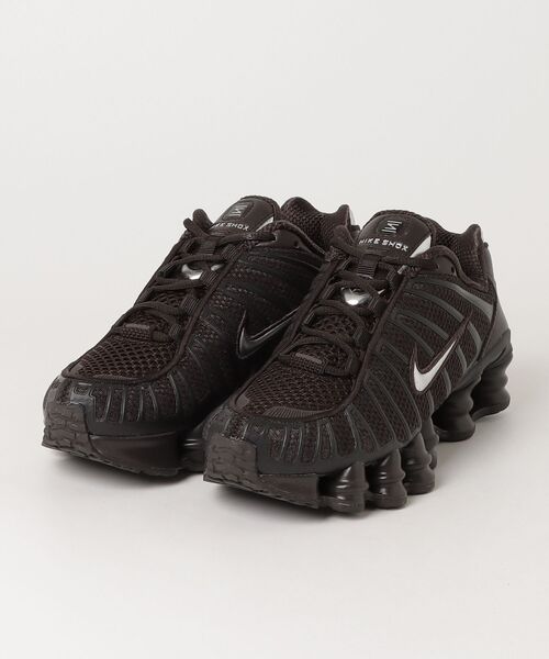 NIKE(ナイキ)の「W SHOX TL(スニーカー・レディース・ブラウン・24.0cm/25.0cm/23.5cm/23.0cm/24.5cm)」の1枚目の写真
