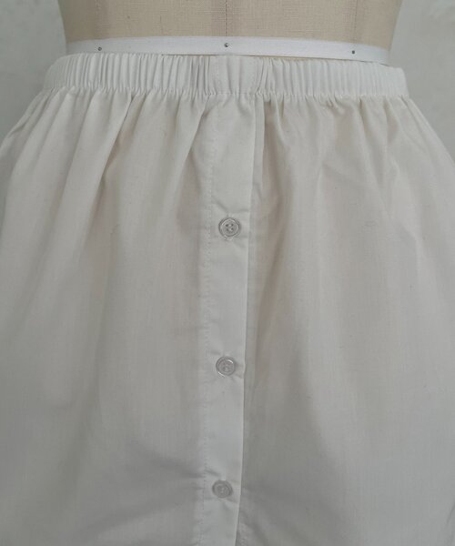 prose verse(プロズヴェール)の「フェイクレイヤードシャツ(シャツ/ブラウス・レディース・オフホワイト・LARGE/MEDIUM)」の15枚目の写真