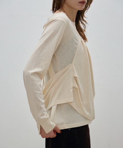 Aunue（オーヌ）の「【2点セット】2wayルーズシルエットカットソー×ホルタービスチェset（Tシャツ/カットソー・レディース・アイボリー/ブラック・FREE）」の20枚目の写真