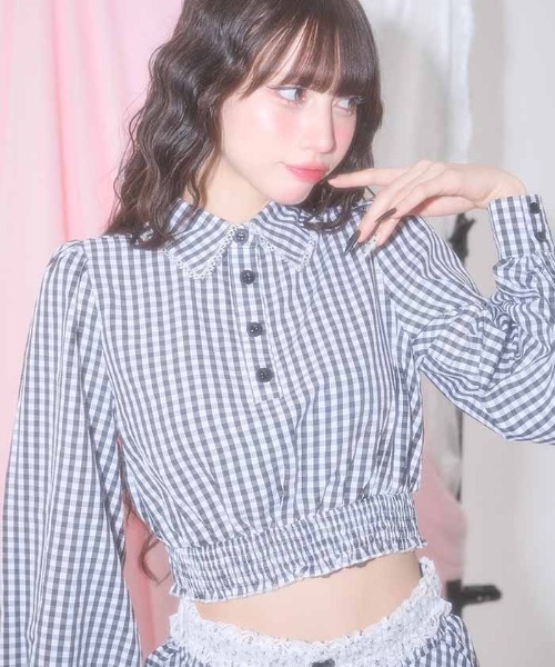 FickleBebe(フィクルベベ)の「ギンガムショートブラウス(シャツ/ブラウス・レディース・ピンク/ブラック・FREE)」の2枚目の写真