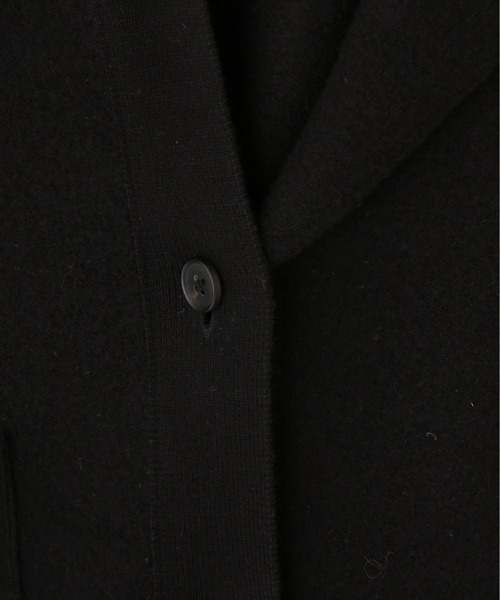 YLEVE(イレーヴ)の「YLEVE / ULTARAFINE MERINO WOOL MILLED KNIT CARDIGAN(カーディガン/ボレロ・レディース・ブラック/ワイン系・1)」の9枚目の写真