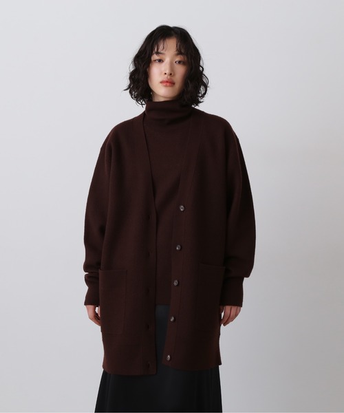 YLEVE(イレーヴ)の「YLEVE / ULTARAFINE MERINO WOOL MILLED KNIT CARDIGAN(カーディガン/ボレロ・レディース・ブラック/ワイン系・1)」の12枚目の写真