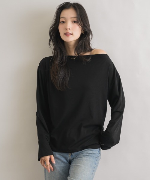 NEUNA(ヌナ)の「ワンショル袖刺繍ロンT(Tシャツ/カットソー・レディース・ブラック/アイボリー・FREE)」の21枚目の写真
